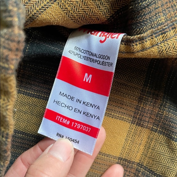 Wrangler Men's Brown and Black Plaid Shirt Jacket - Picture 9 of 10